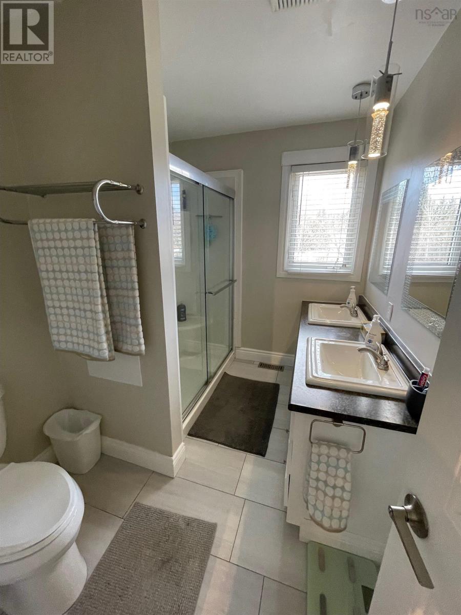 106 Morley Road, Portage, Nova Scotia  B1L 1E2 - Photo 19 - 202604964