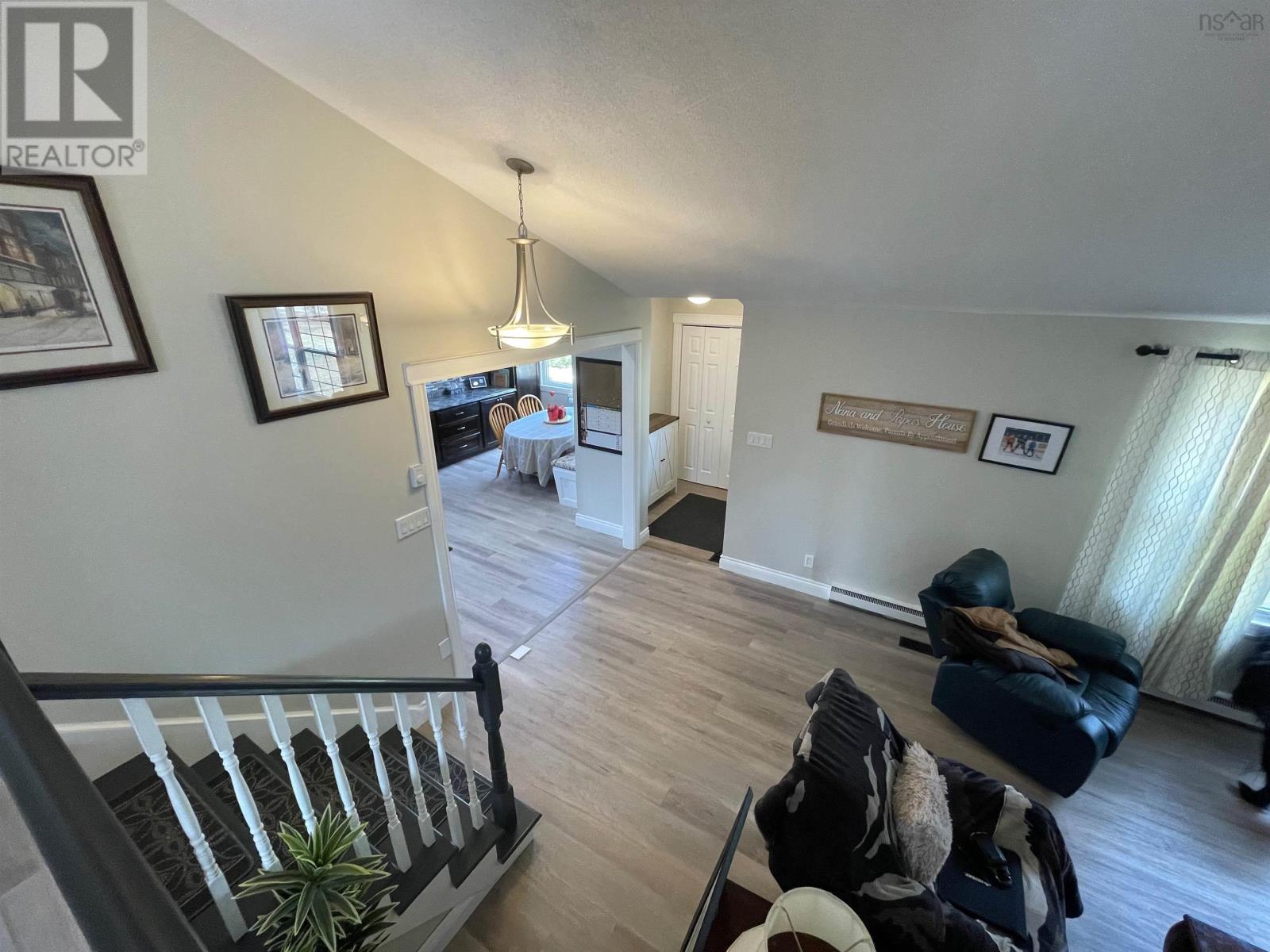 106 Morley Road, Portage, Nova Scotia  B1L 1E2 - Photo 6 - 202604964