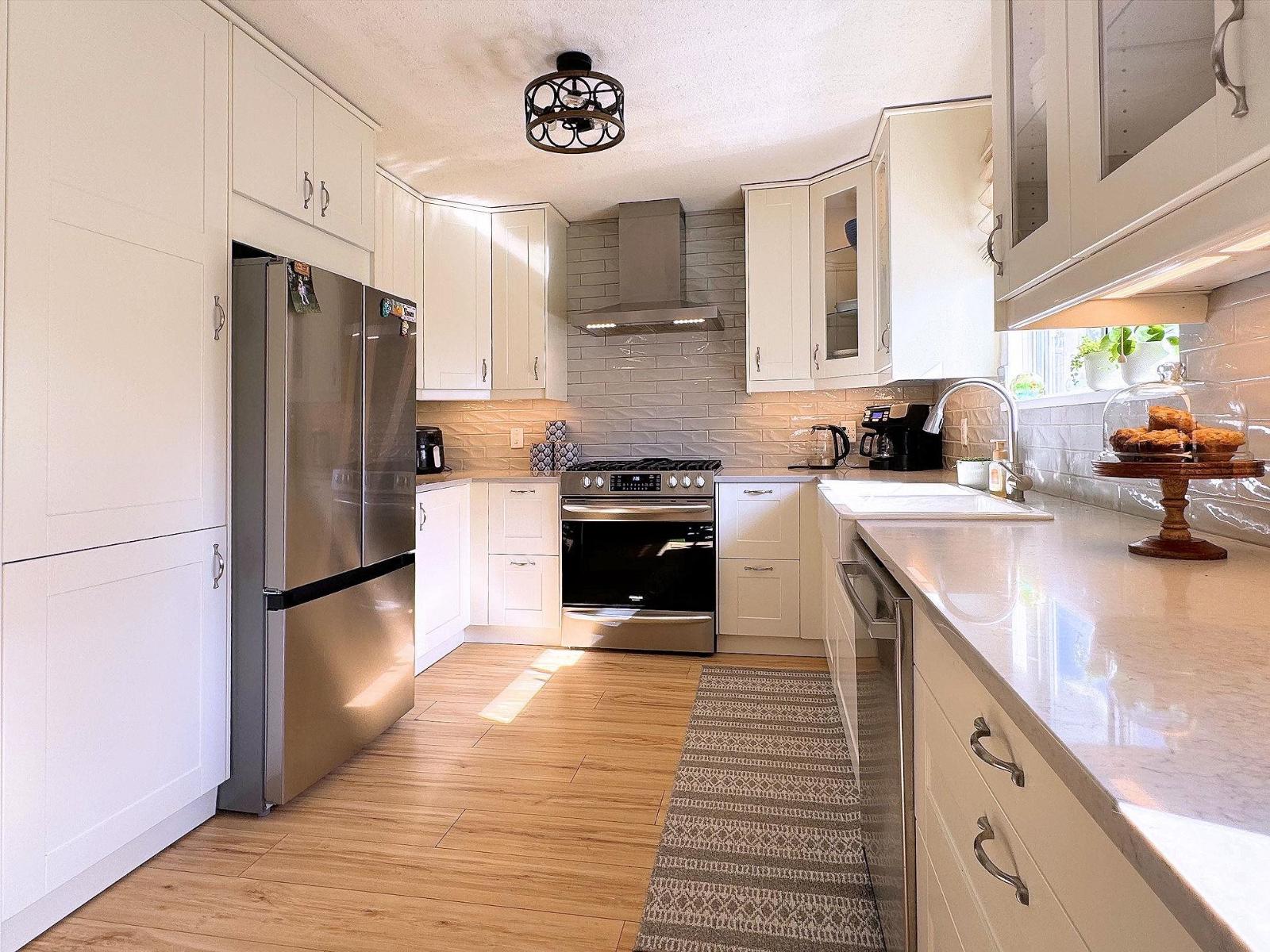 17192 63 Avenue, Surrey, British Columbia  V3S 7G3 - Photo 4 - R3114811