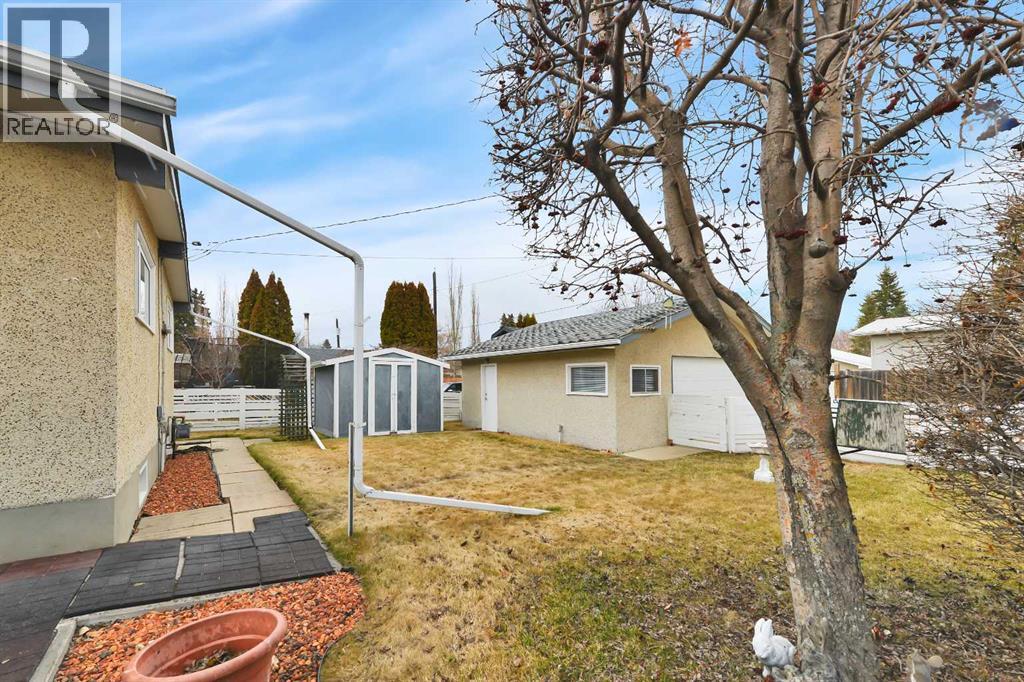 3333 43 Avenue, Red Deer, Alberta  T4N 3B2 - Photo 17 - A2301561