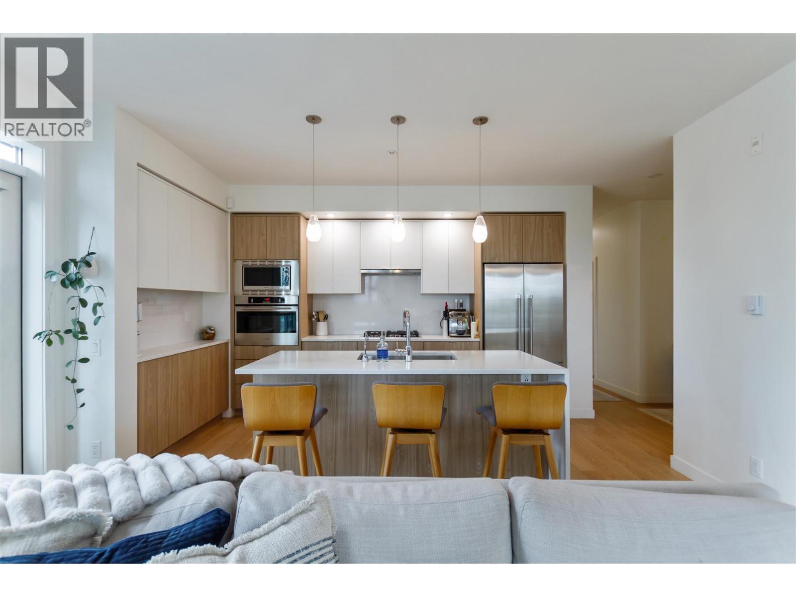 508 516 Foster Avenue, Coquitlam, British Columbia  V3J 0H8 - Photo 5 - R3114785