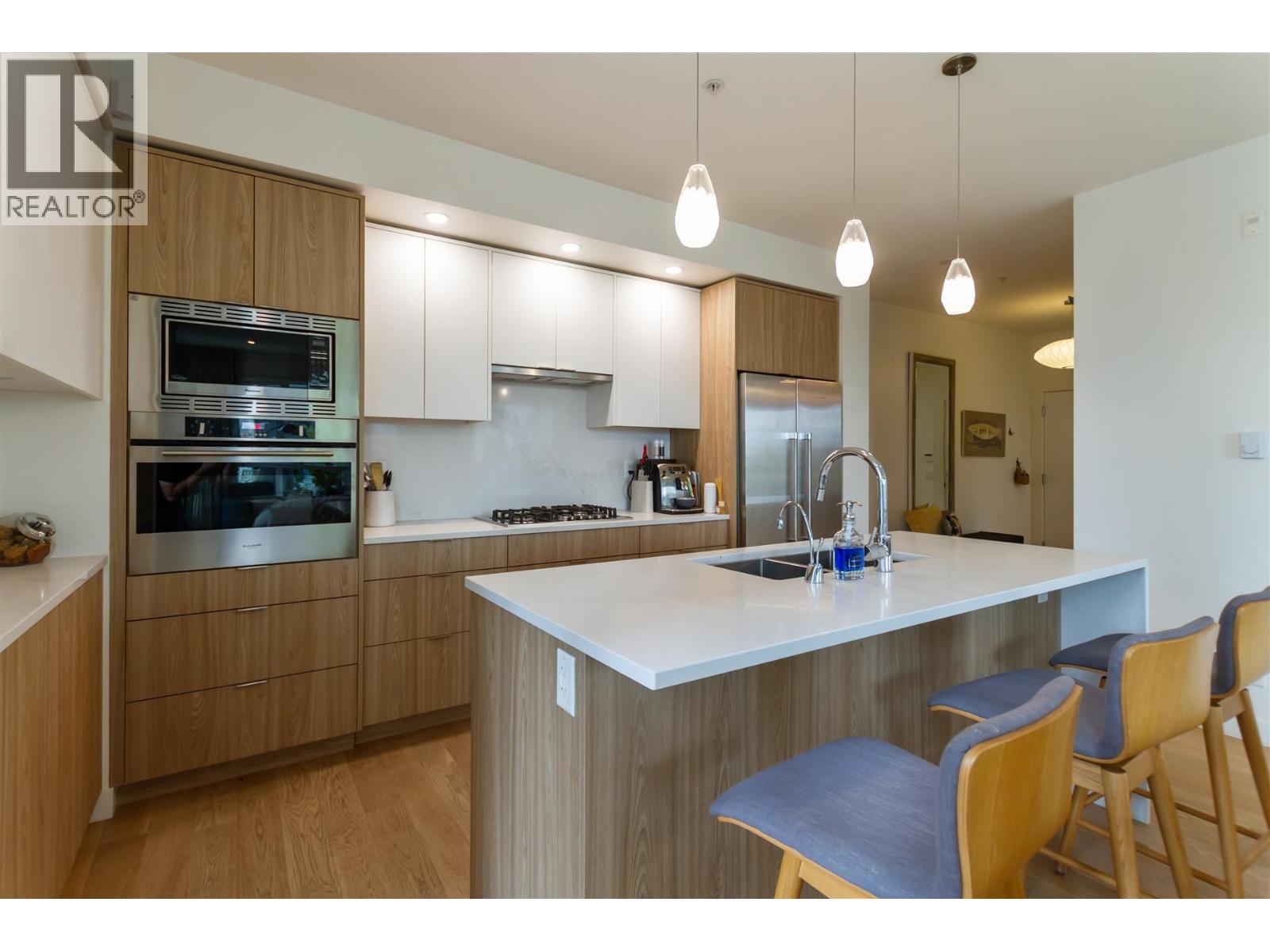 508 516 Foster Avenue, Coquitlam, British Columbia  V3J 0H8 - Photo 11 - R3114785