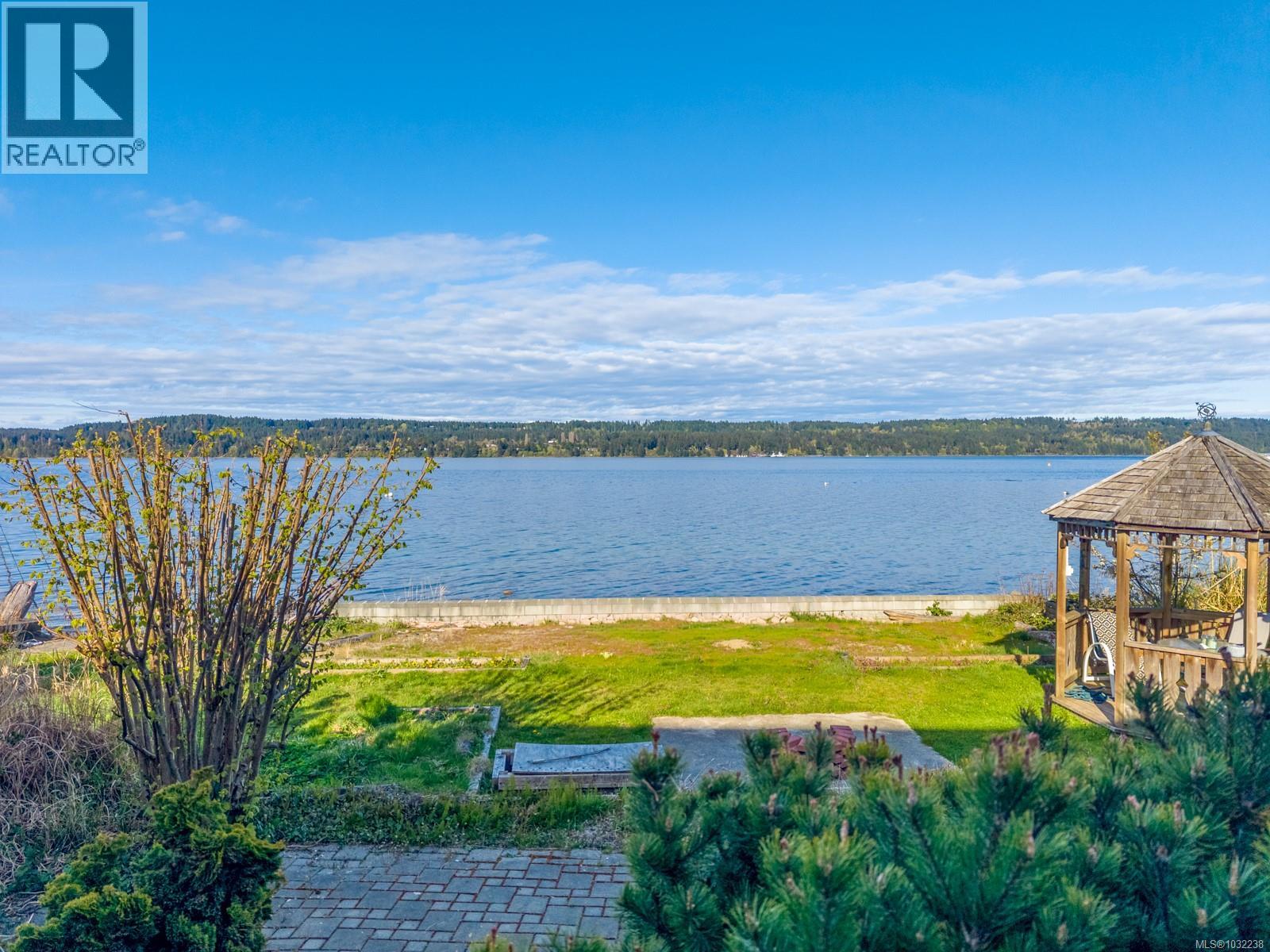 6800 Buckley Bay Frontage Rd, Fanny Bay, British Columbia  V0R 1W0 - Photo 28 - 1032238