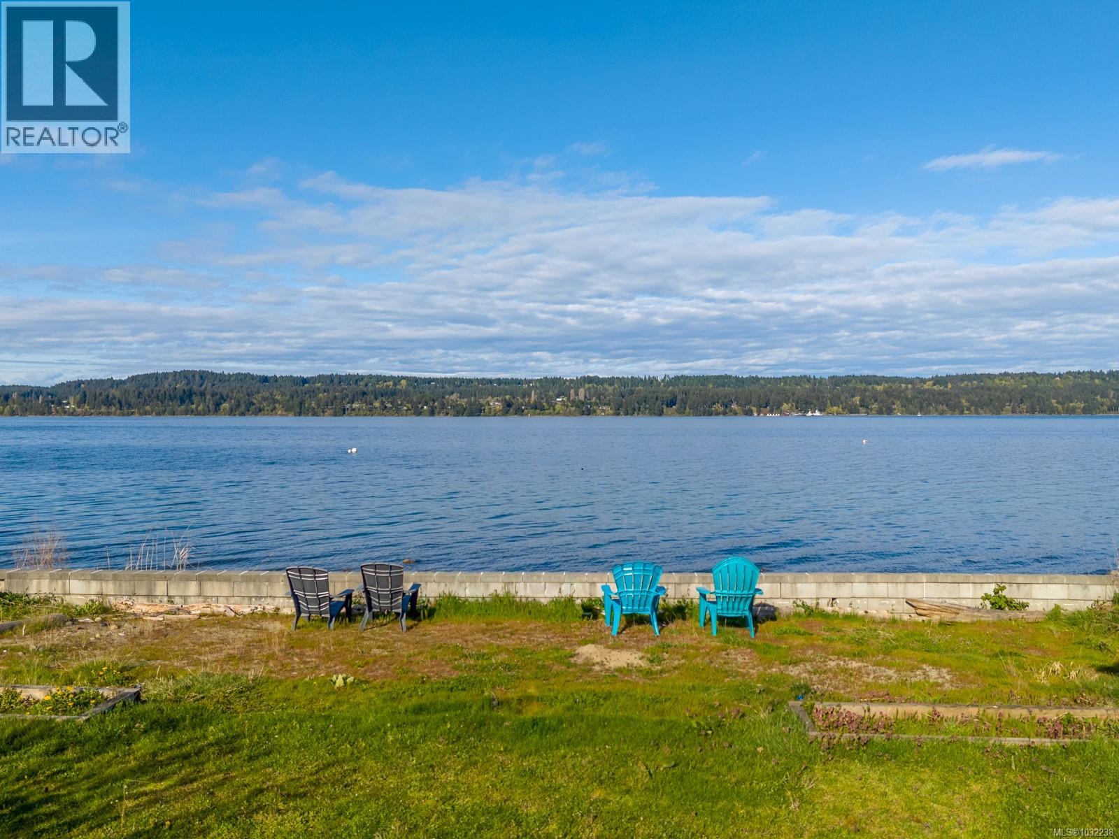 6800 Buckley Bay Frontage Rd, Fanny Bay, British Columbia  V0R 1W0 - Photo 29 - 1032238