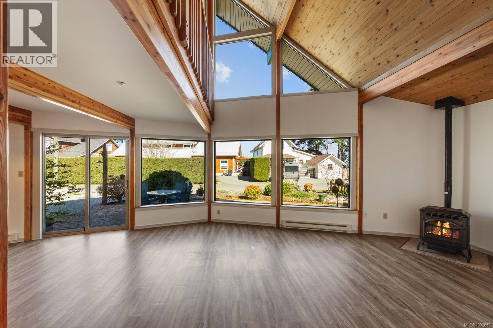 471 Windslow Rd, Comox, British Columbia  V9M 3T8 - Photo 15 - 1032853