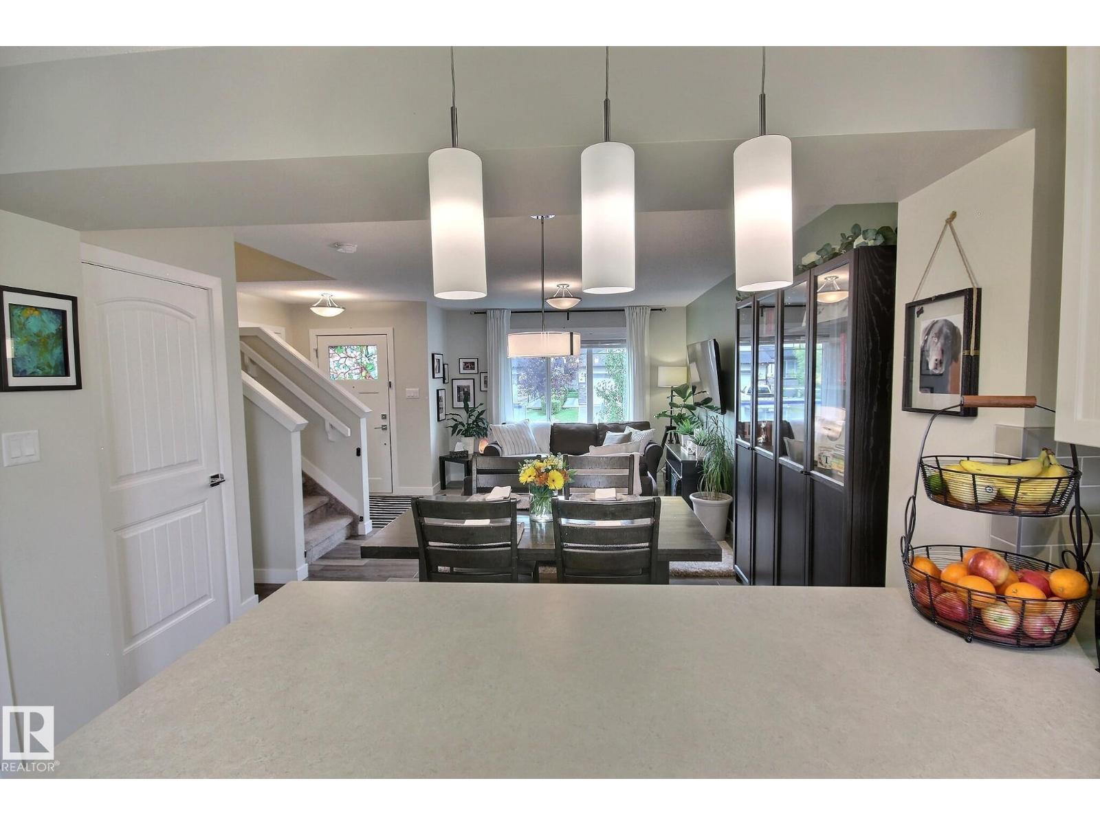 565 Chappelle Dr SW, Edmonton, Alberta  T6W 2B5 - Photo 9 - E4483233