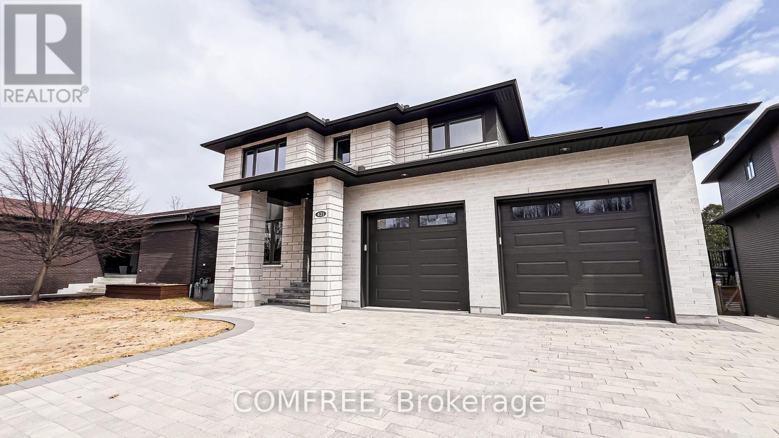 421 PEARCE STREET, North Bay, Ontario