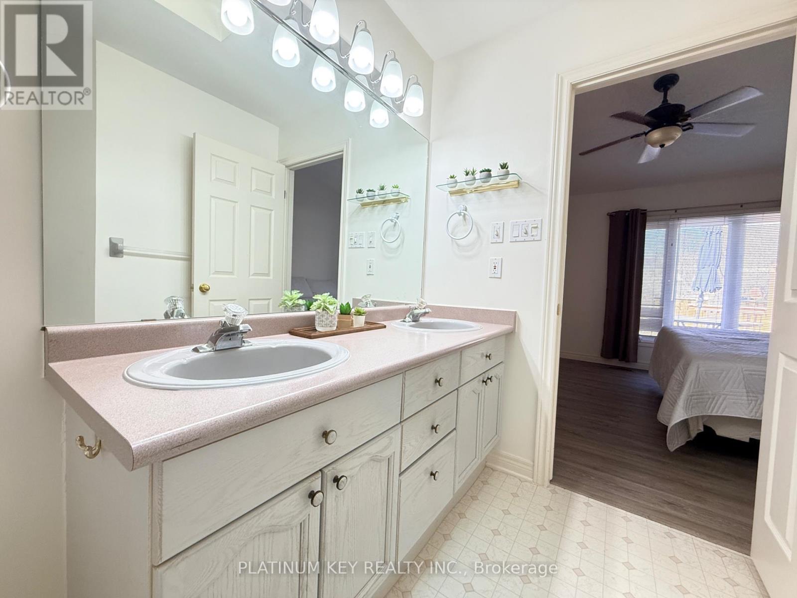 7 - 1331 Commissioners Road W, London South, Ontario  N6K 1E2 - Photo 13 - X12747658