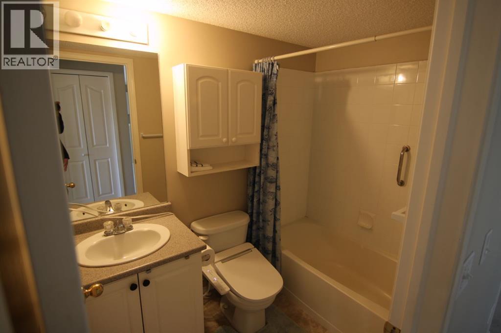 319, 6000 Somervale Court Sw, Calgary, Alberta  T2Y 4J4 - Photo 20 - A2302822
