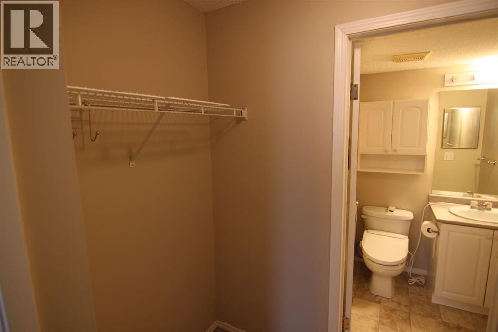 319, 6000 Somervale Court Sw, Calgary, Alberta  T2Y 4J4 - Photo 21 - A2302822