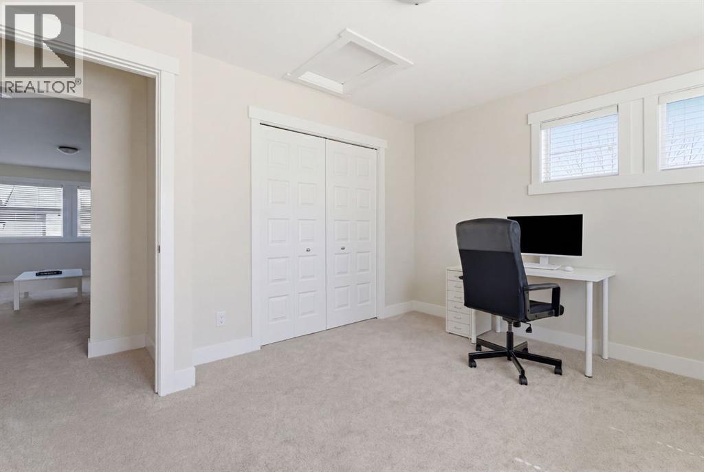 403, 110 Coopers Common Sw, Airdrie, Alberta  T4B 3Y3 - Photo 25 - A2303776