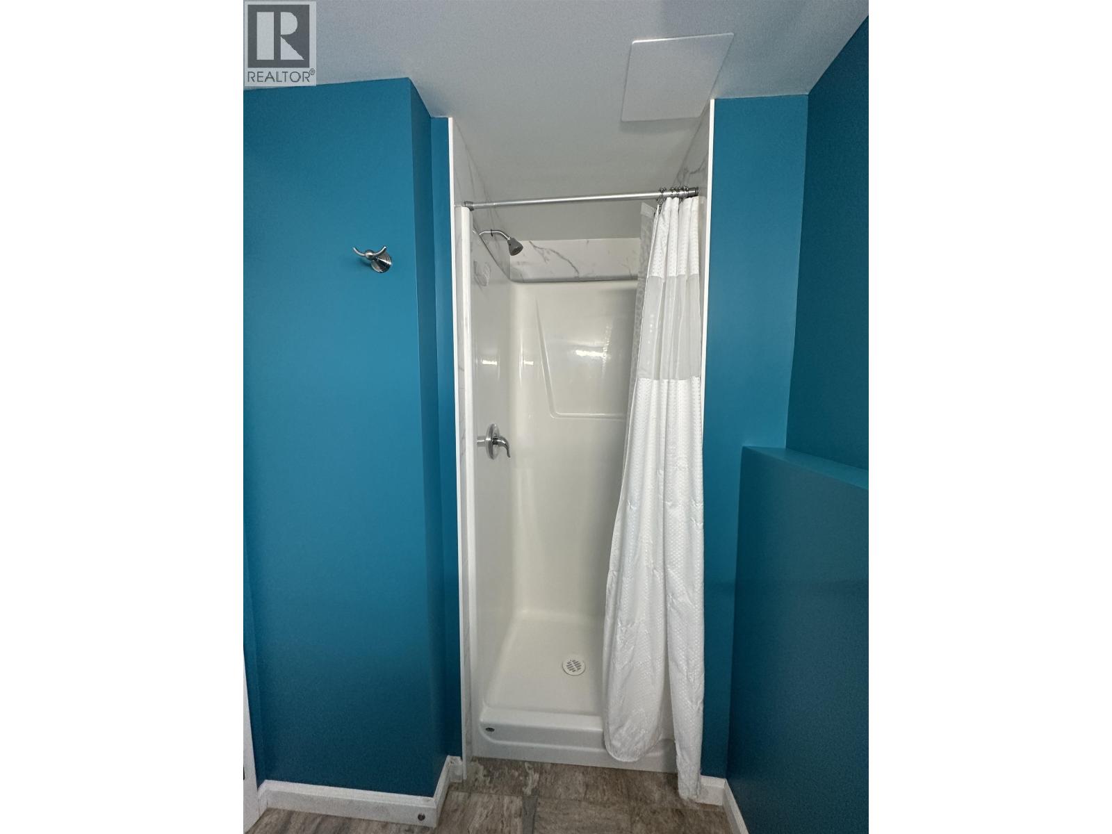 391 N Birch Avenue, 100 Mile House, British Columbia  V0K 2E0 - Photo 22 - R3096427