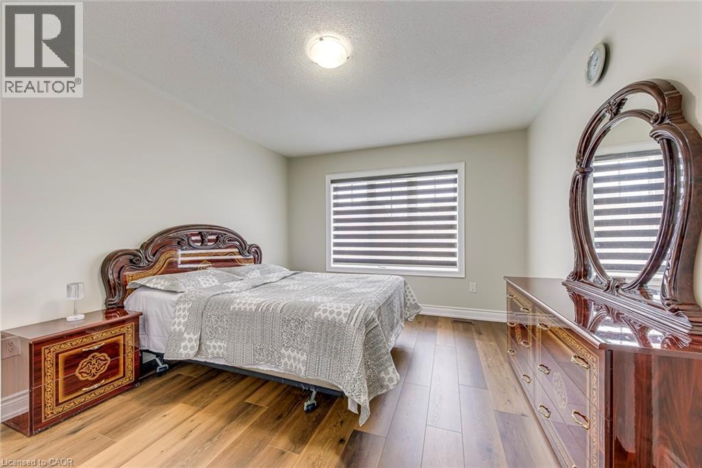 99 Mcknight Avenue, Waterdown, Ontario  L8B 0T8 - Photo 26 - 40812996