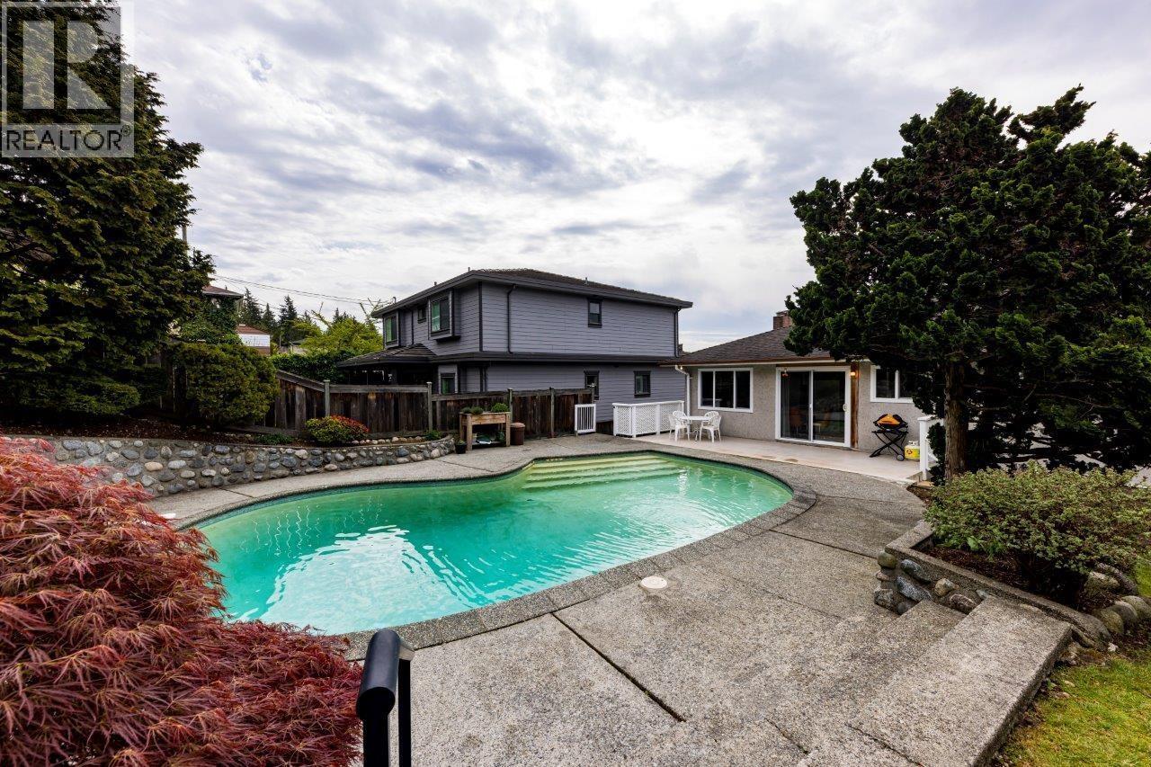 4581 Sunland Place, Burnaby, British Columbia  V5J 3A3 - Photo 25 - R3114797