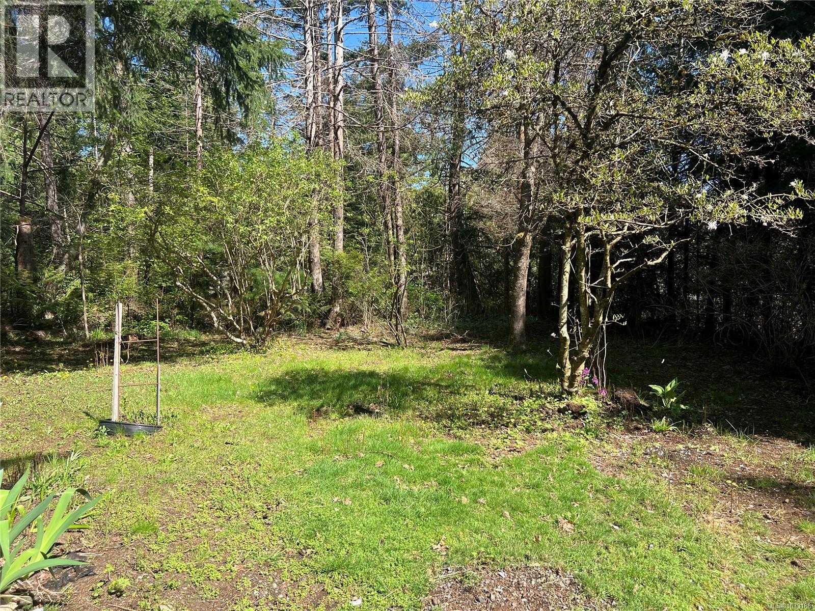 1823 Ryan Rd E, Comox, British Columbia  V9M 4C7 - Photo 1 - 1033188