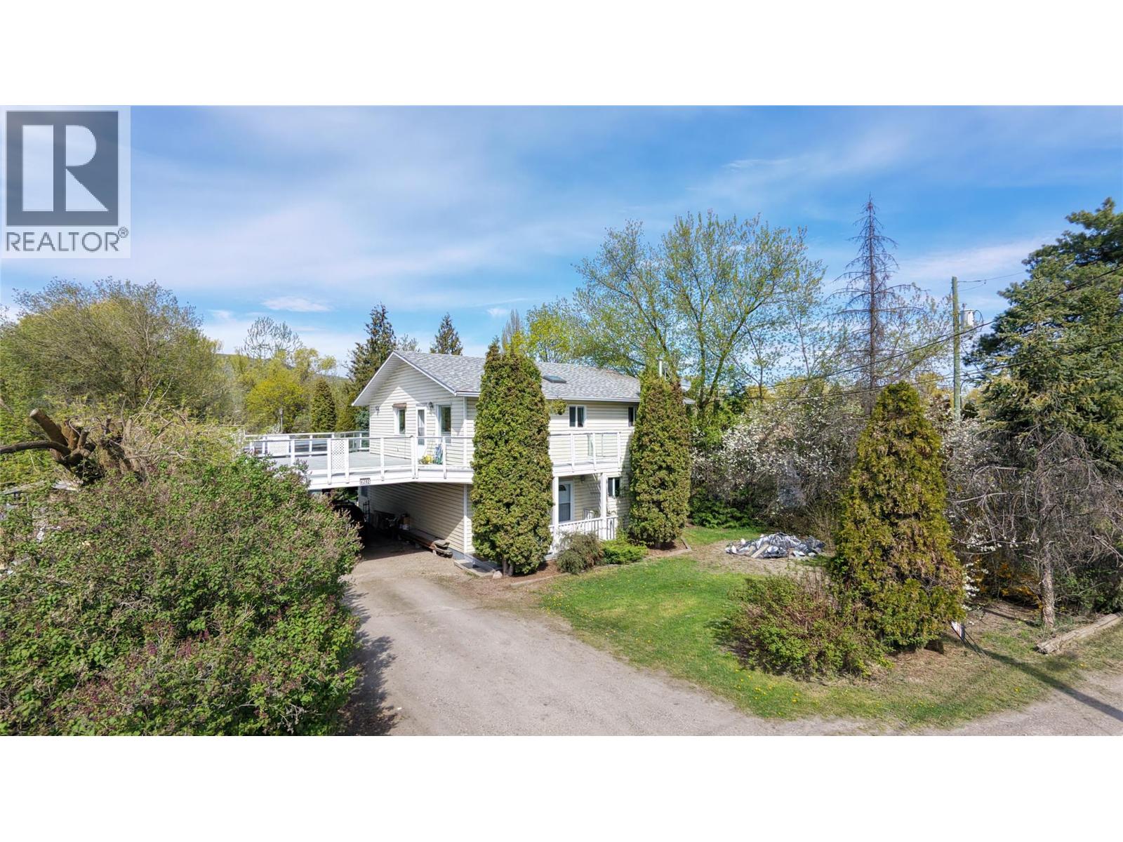 6292 Stickle Road, Vernon, British Columbia  V1B 3R2 - Photo 2 - 10375900