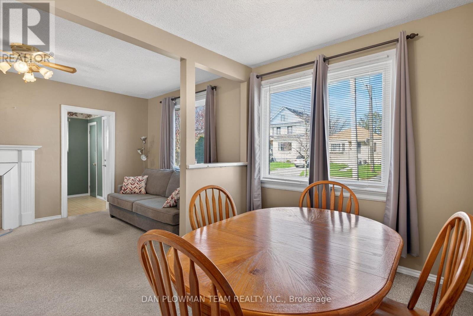 23 Patricia Avenue, Oshawa, Ontario  L1H 5W1 - Photo 7 - E13033018