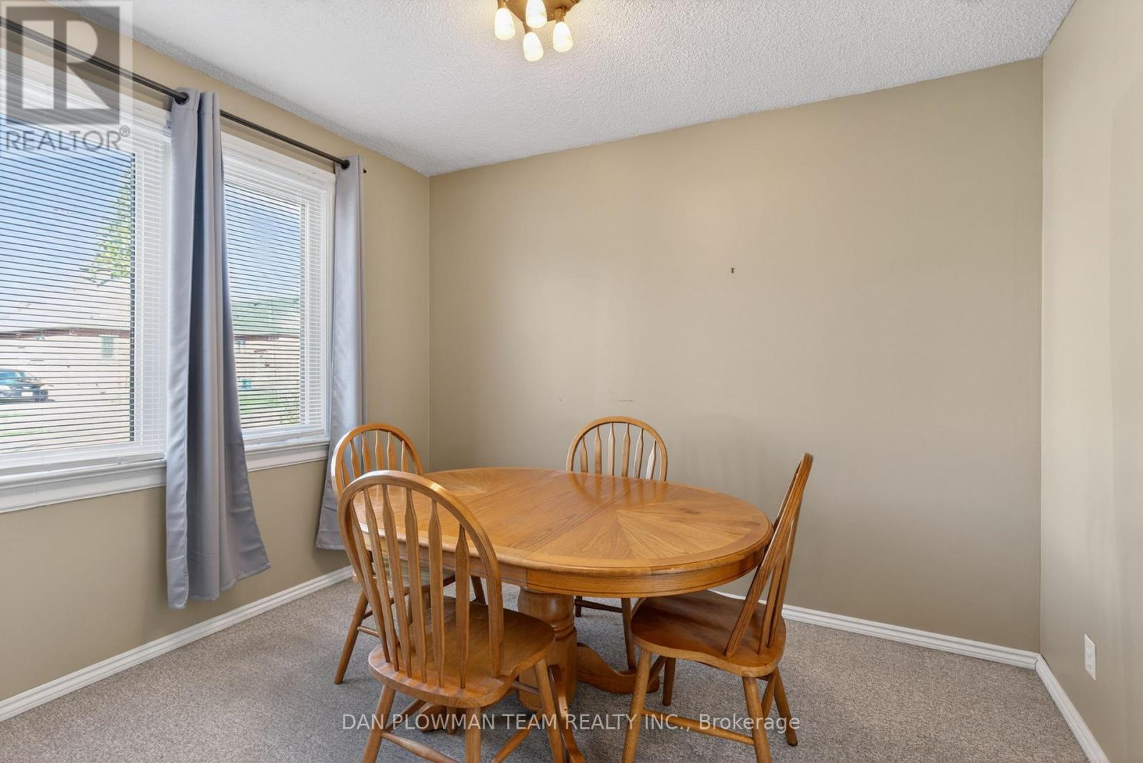 23 Patricia Avenue, Oshawa, Ontario  L1H 5W1 - Photo 8 - E13033018