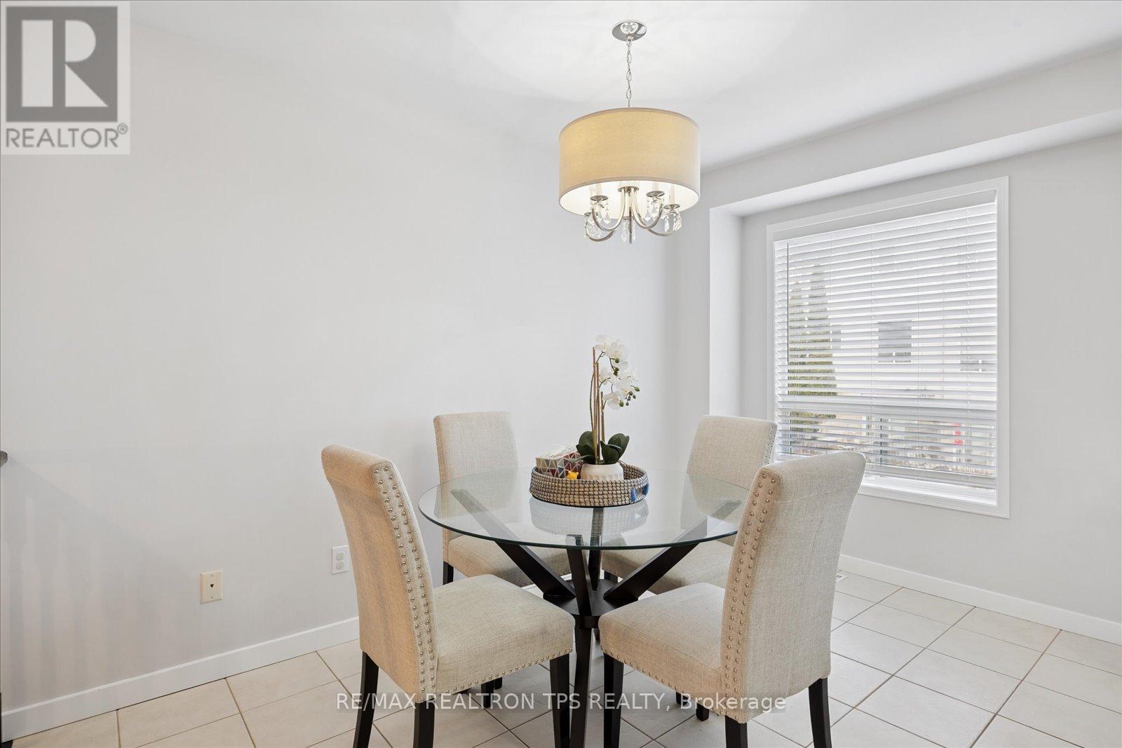 50 Spraggins Lane, Ajax, Ontario  L1T 4H2 - Photo 10 - E13033072