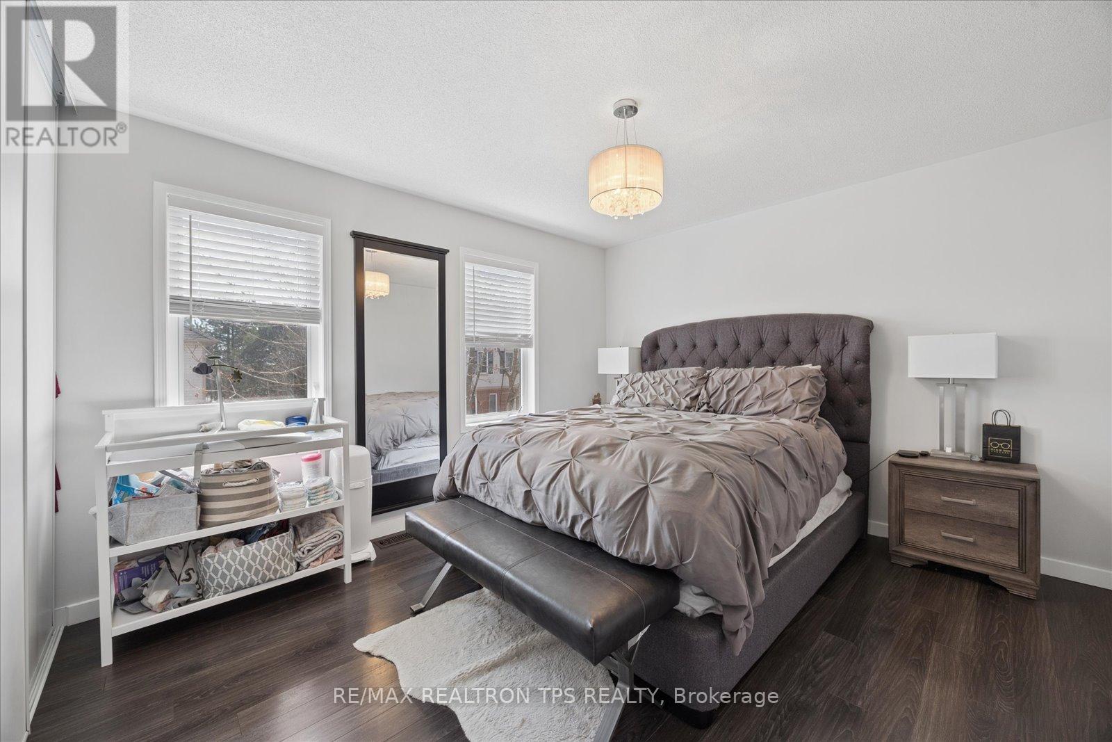 50 Spraggins Lane, Ajax, Ontario  L1T 4H2 - Photo 16 - E13033072