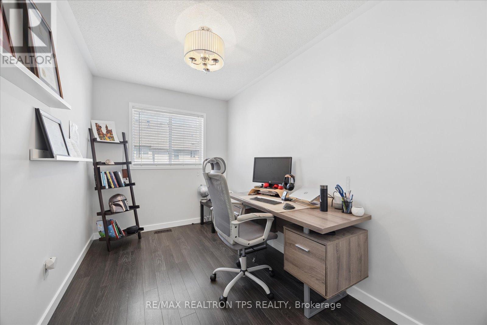 50 Spraggins Lane, Ajax, Ontario  L1T 4H2 - Photo 20 - E13033072