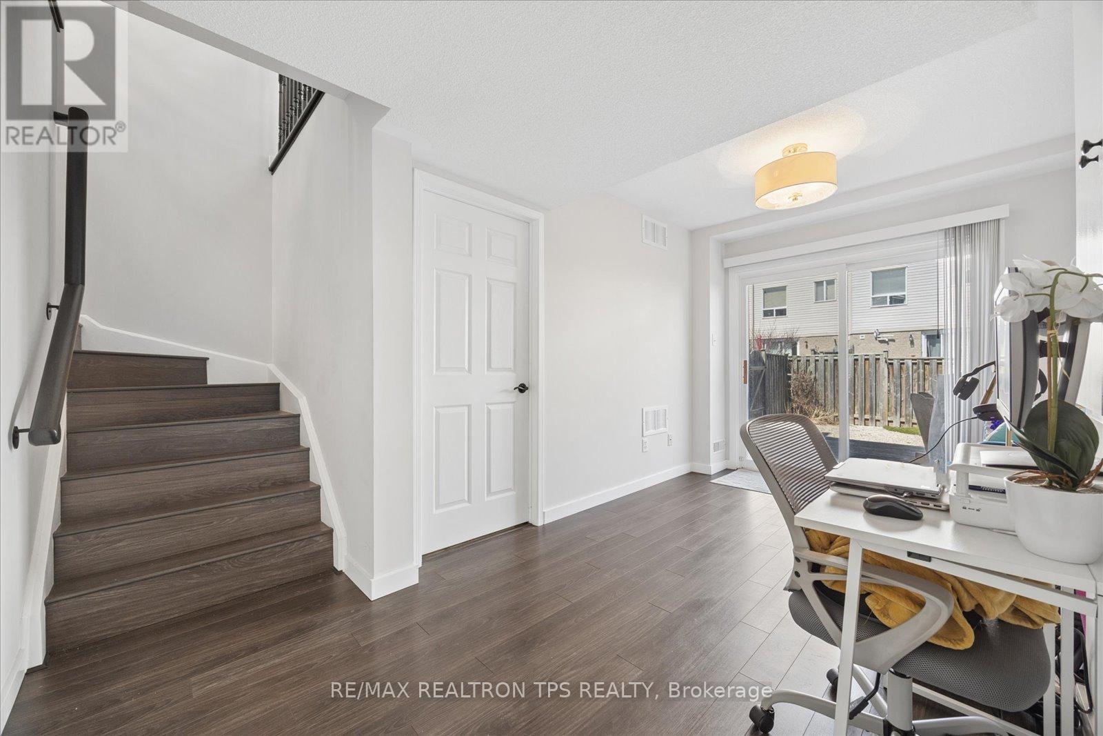 50 Spraggins Lane, Ajax, Ontario  L1T 4H2 - Photo 22 - E13033072