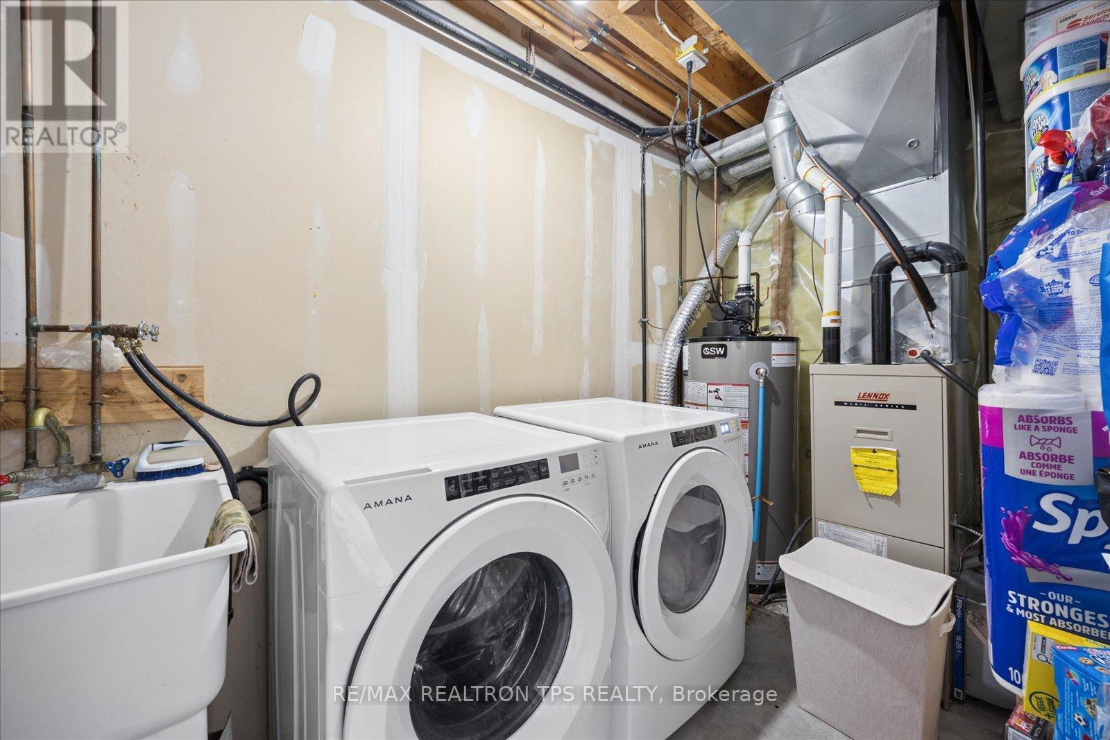 50 Spraggins Lane, Ajax, Ontario  L1T 4H2 - Photo 24 - E13033072