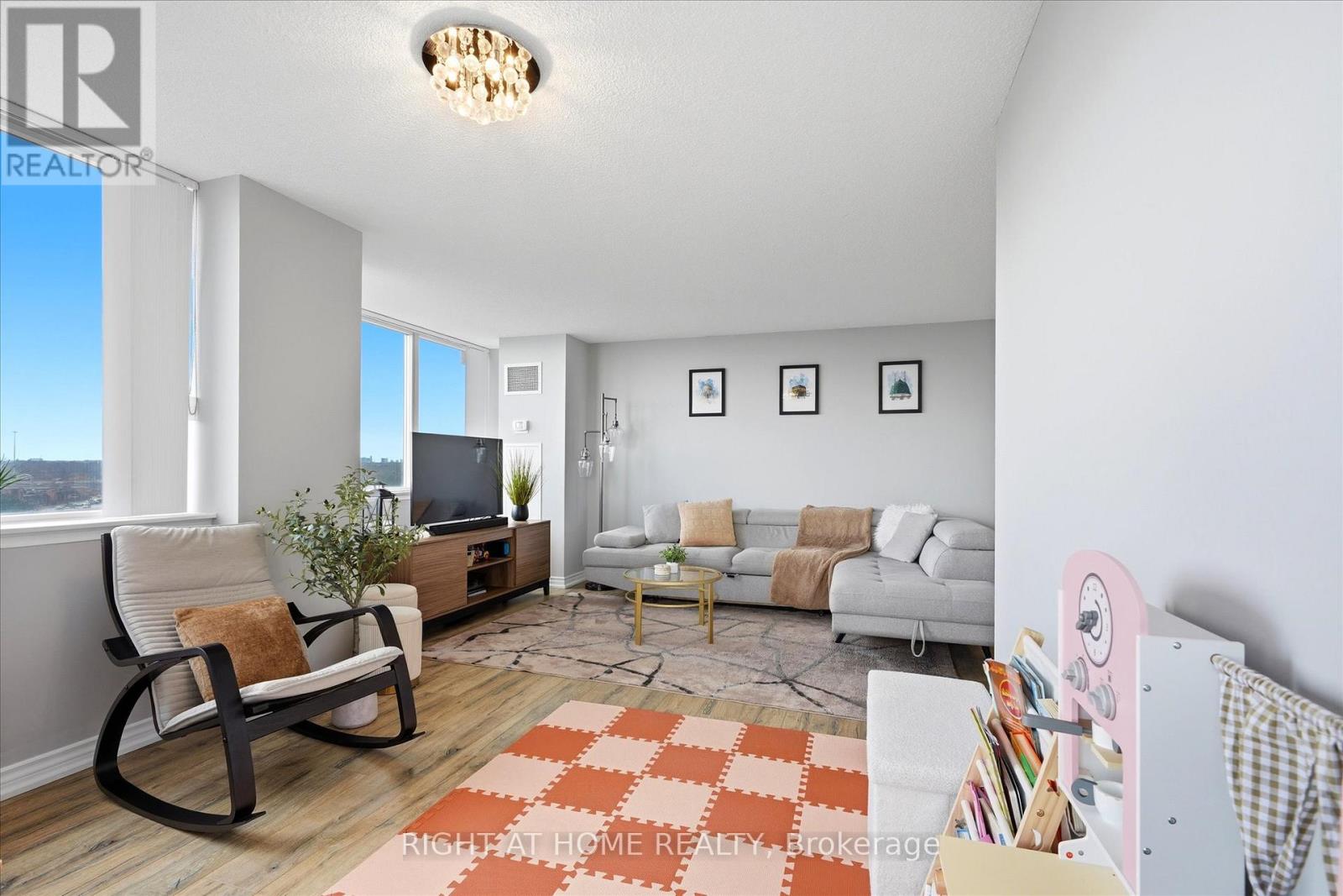 824 - 11753 Sheppard Avenue E, Toronto, Ontario  M1B 5M3 - Photo 10 - E13033090