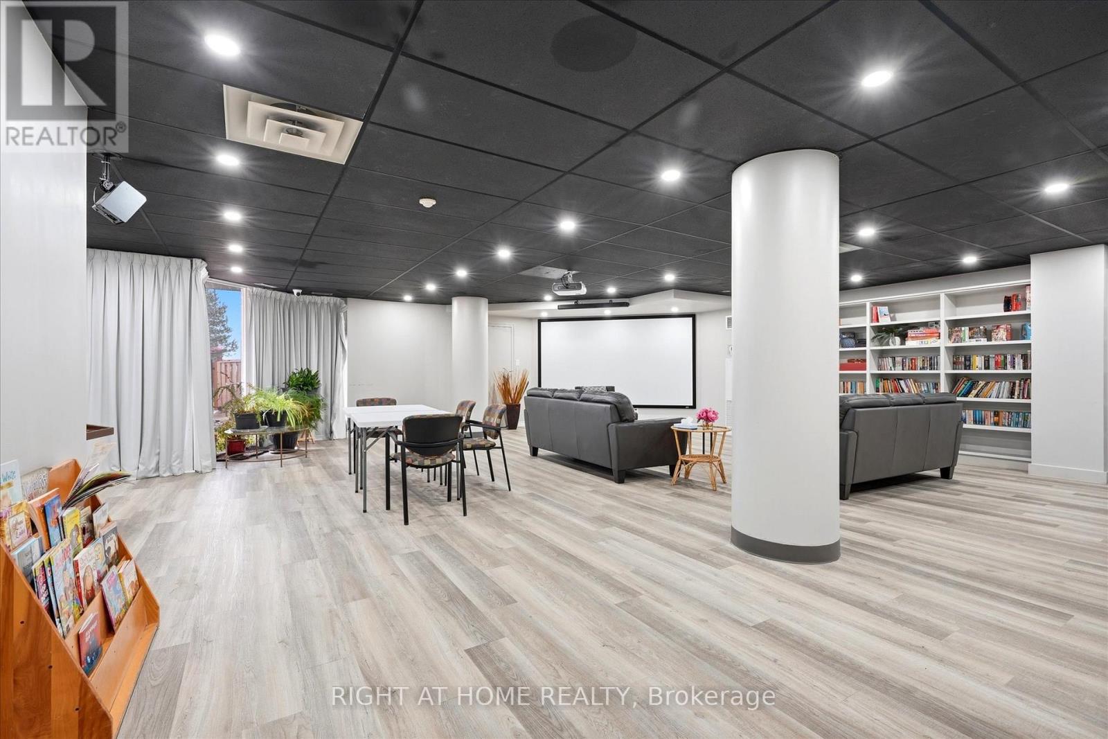 824 - 11753 Sheppard Avenue E, Toronto, Ontario  M1B 5M3 - Photo 26 - E13033090