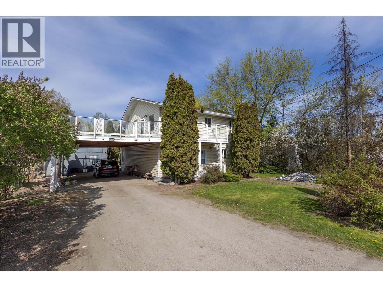 6292 Stickle Road, Vernon, British Columbia  V1B 3R2 - Photo 6 - 10375900