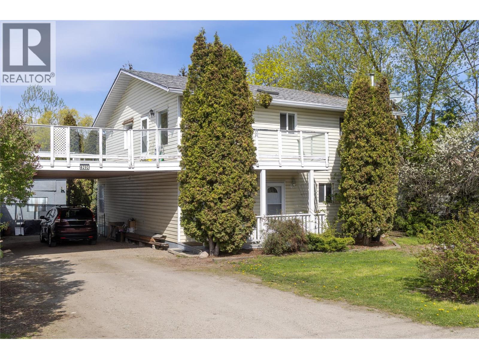 6292 Stickle Road, Vernon, British Columbia  V1B 3R2 - Photo 7 - 10375900