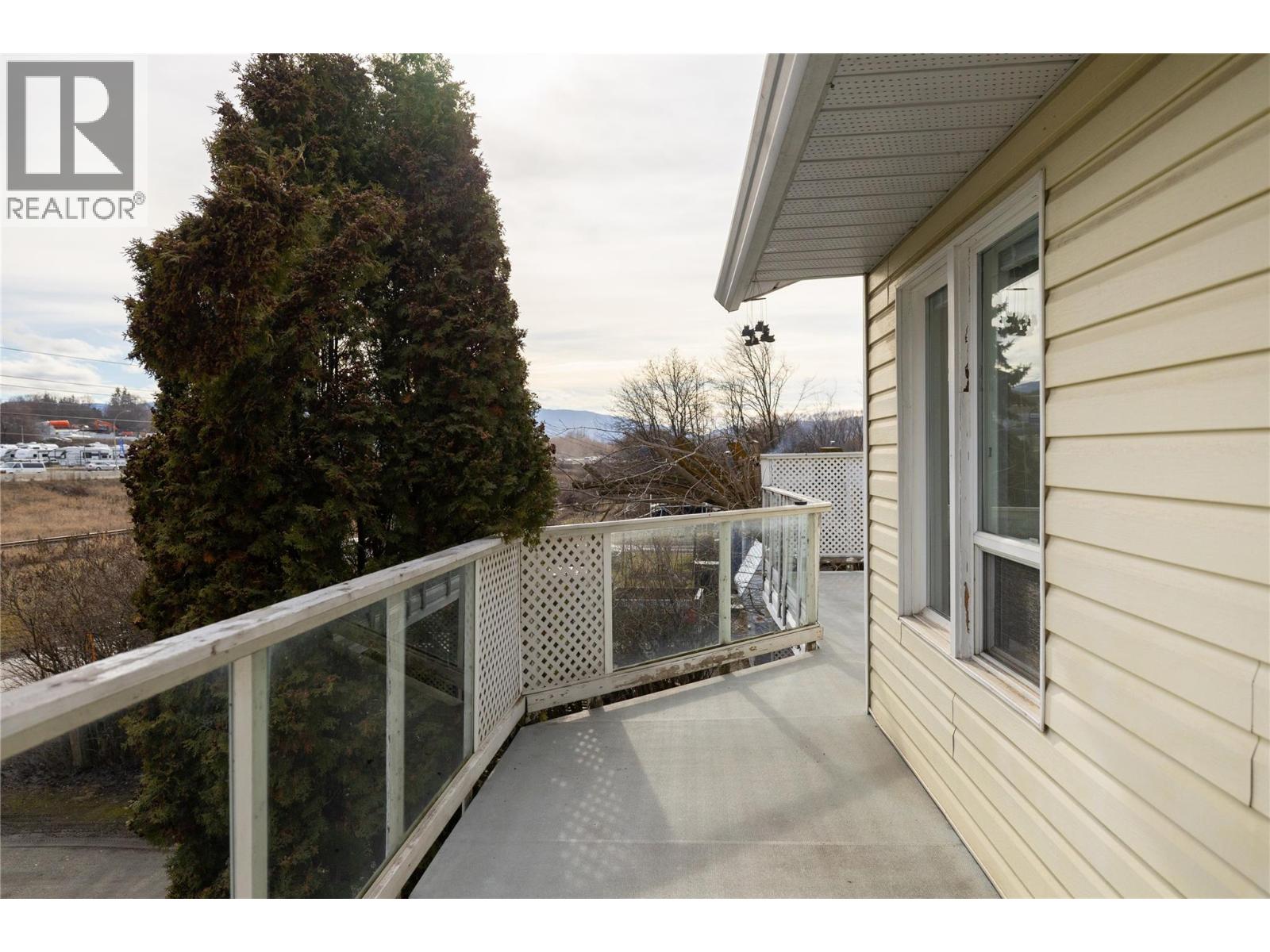 6292 Stickle Road, Vernon, British Columbia  V1B 3R2 - Photo 31 - 10375900