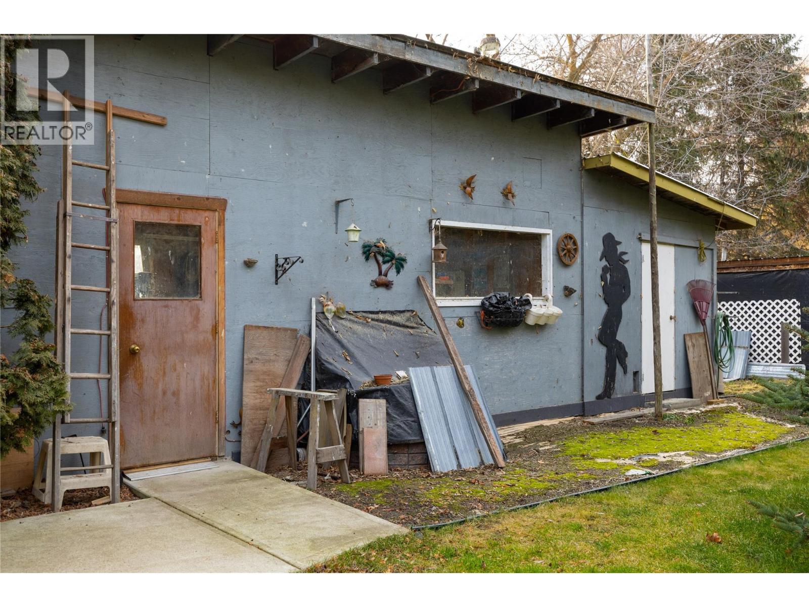 6292 Stickle Road, Vernon, British Columbia  V1B 3R2 - Photo 55 - 10375900