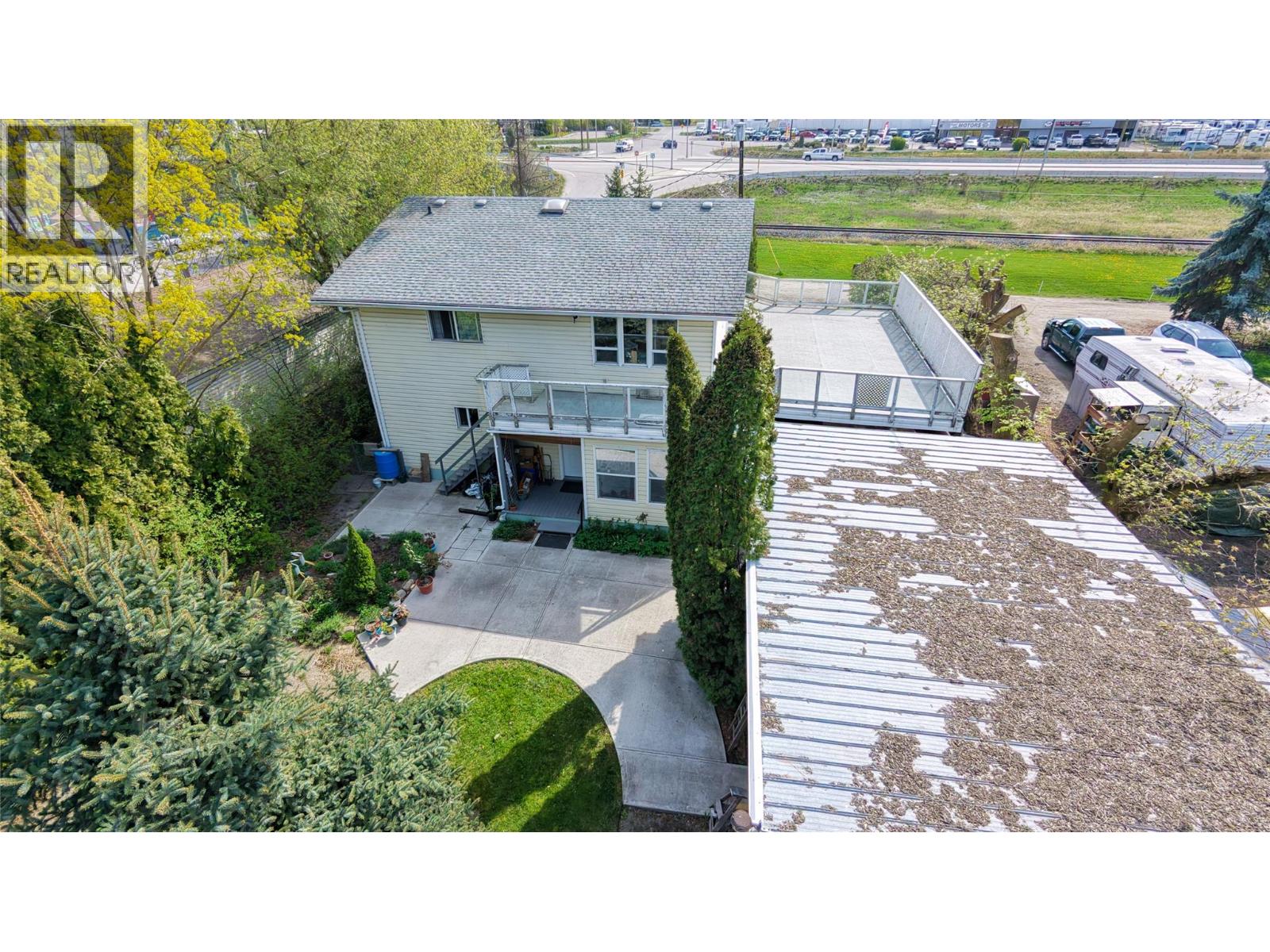 6292 Stickle Road, Vernon, British Columbia  V1B 3R2 - Photo 54 - 10375900