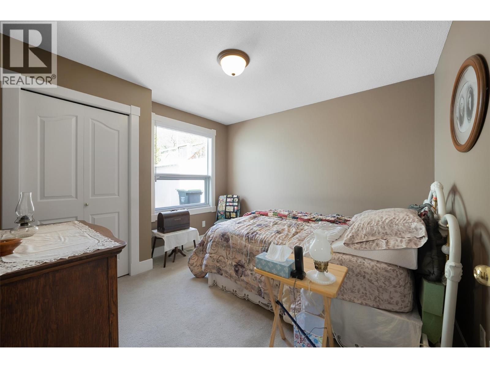 205 Merlin Court, Kelowna, British Columbia  V1V 1N2 - Photo 12 - 10384224
