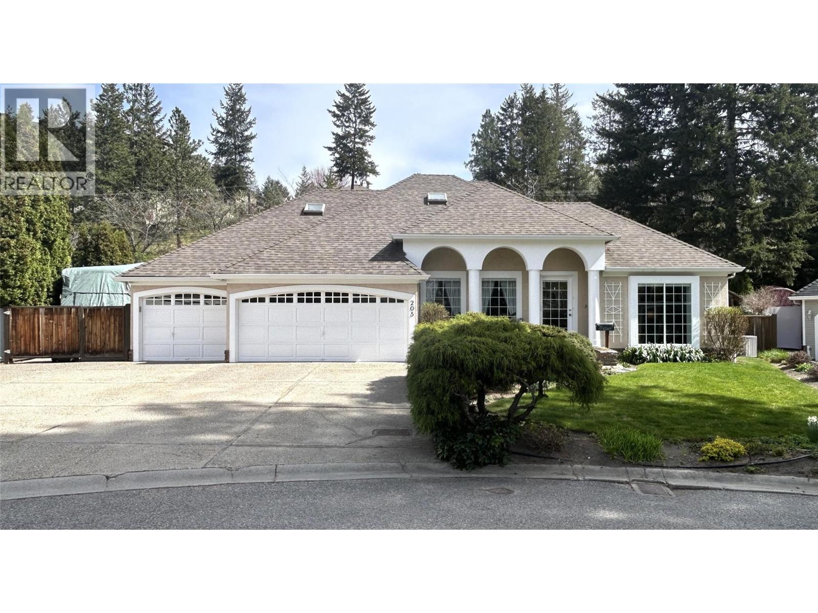 205 Merlin Court, Kelowna, British Columbia  V1V 1N2 - Photo 38 - 10384224