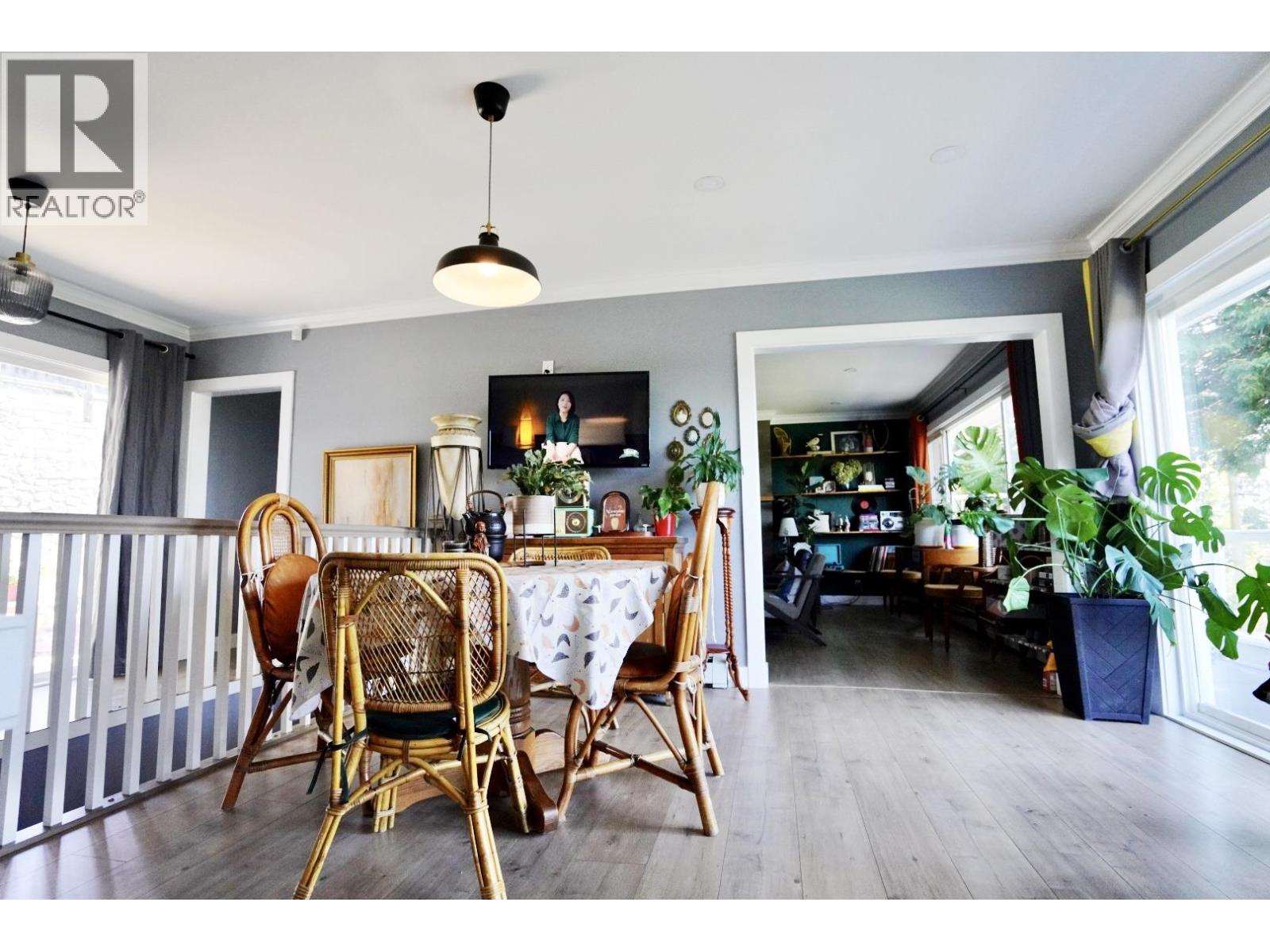 1215 Nepal Crescent, West Vancouver, British Columbia  V7T 2H4 - Photo 6 - R3112352