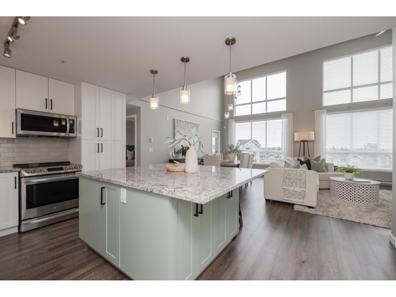 415 6490 194 Street, Surrey, British Columbia  V4N 6J9 - Photo 2 - R3114727