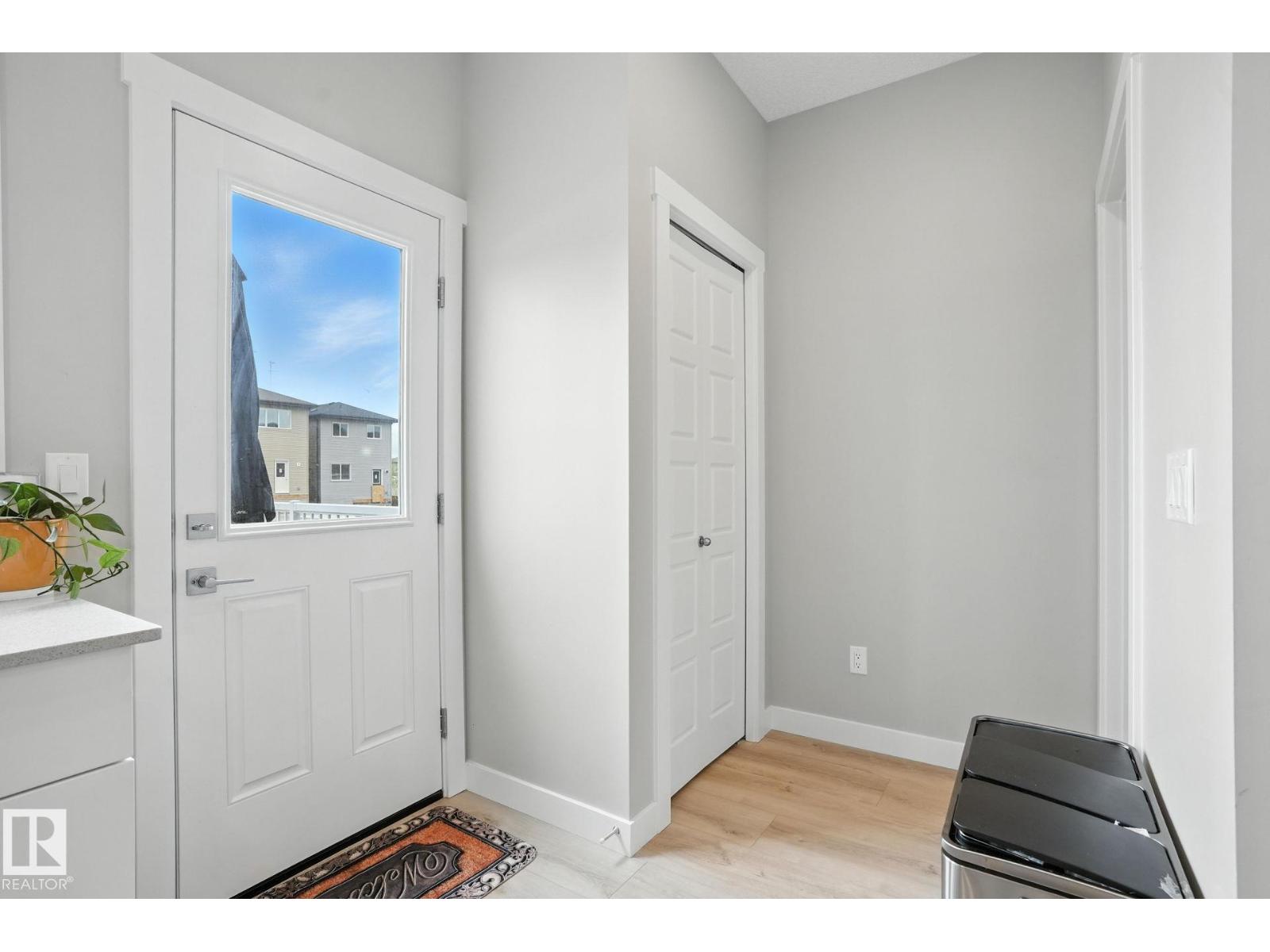 6260 175 Av Nw, Edmonton, Alberta  T5Y 4H3 - Photo 11 - E4483614