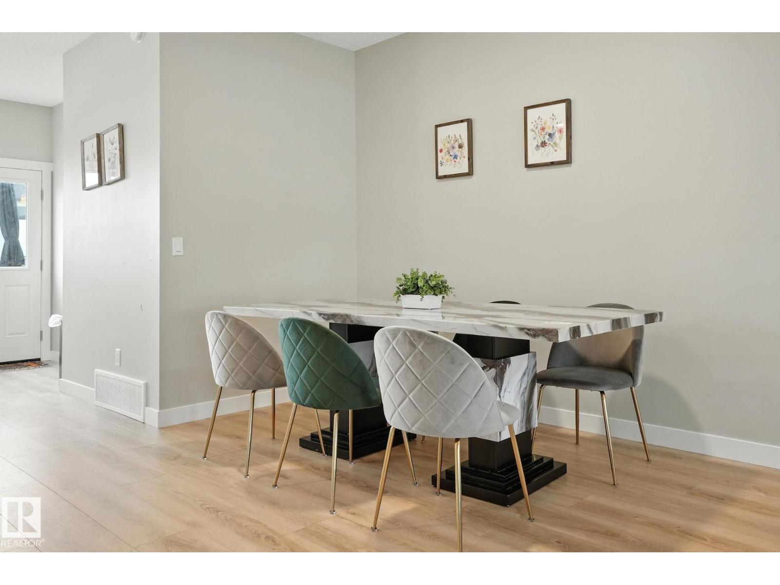 6260 175 Av Nw, Edmonton, Alberta  T5Y 4H3 - Photo 6 - E4483614