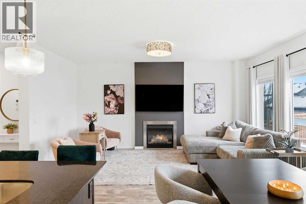 62 Walden Court SE, Calgary, Alberta  T2X 0N8 - Photo 4 - A2296417