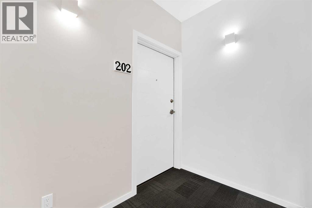 202, 135 Redstone Walk NE, Calgary, Alberta  T3N 1M6 - Photo 4 - A2302310