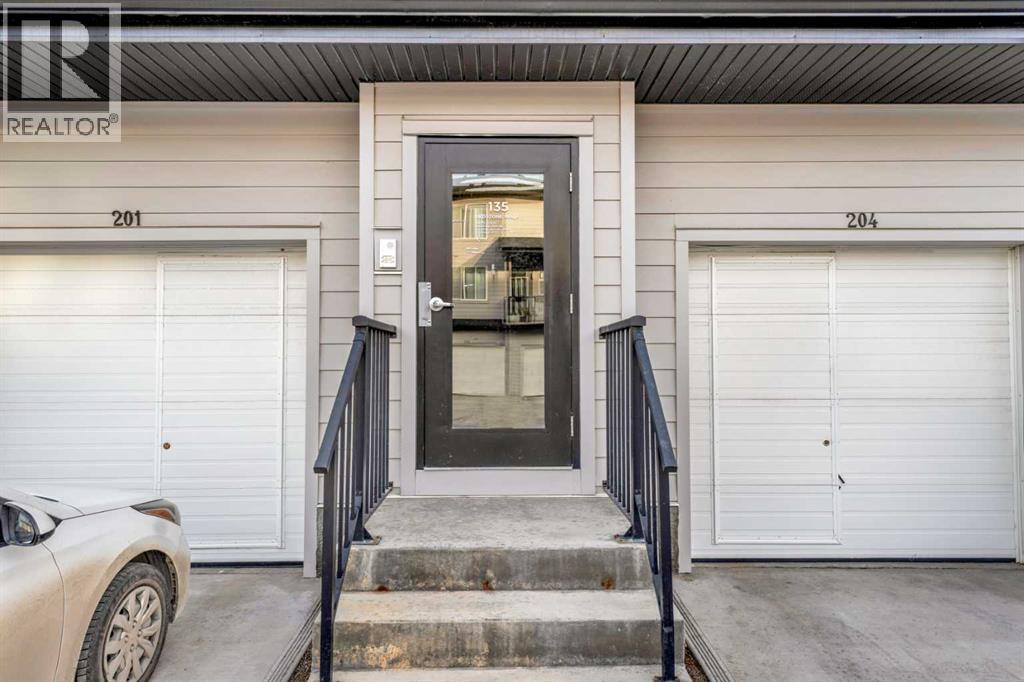 202, 135 Redstone Walk NE, Calgary, Alberta  T3N 1M6 - Photo 3 - A2302310