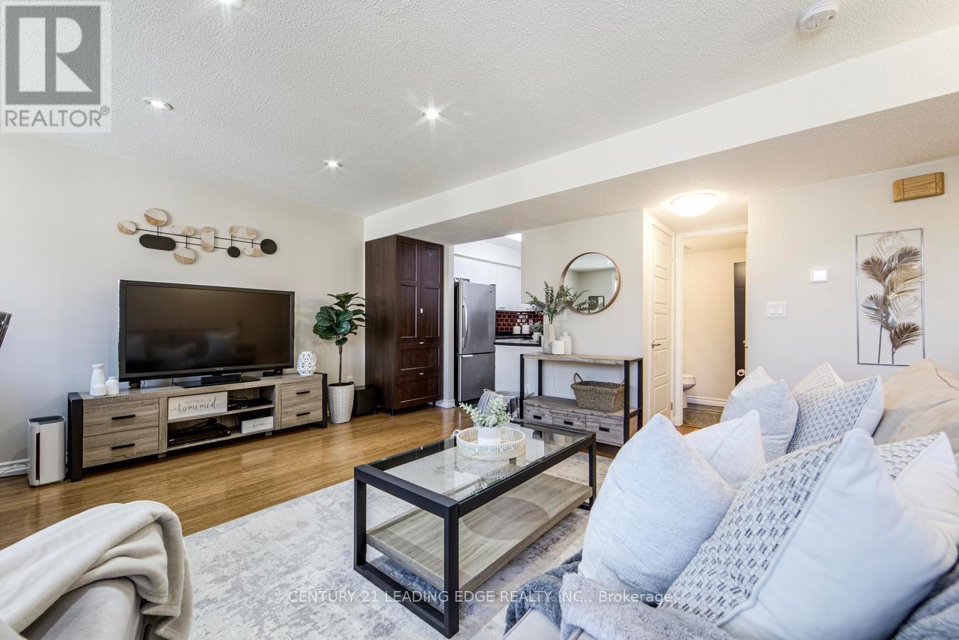 608 - 75 Weldrick Road E, Richmond Hill, Ontario  L4C 0H9 - Photo 11 - N13033074