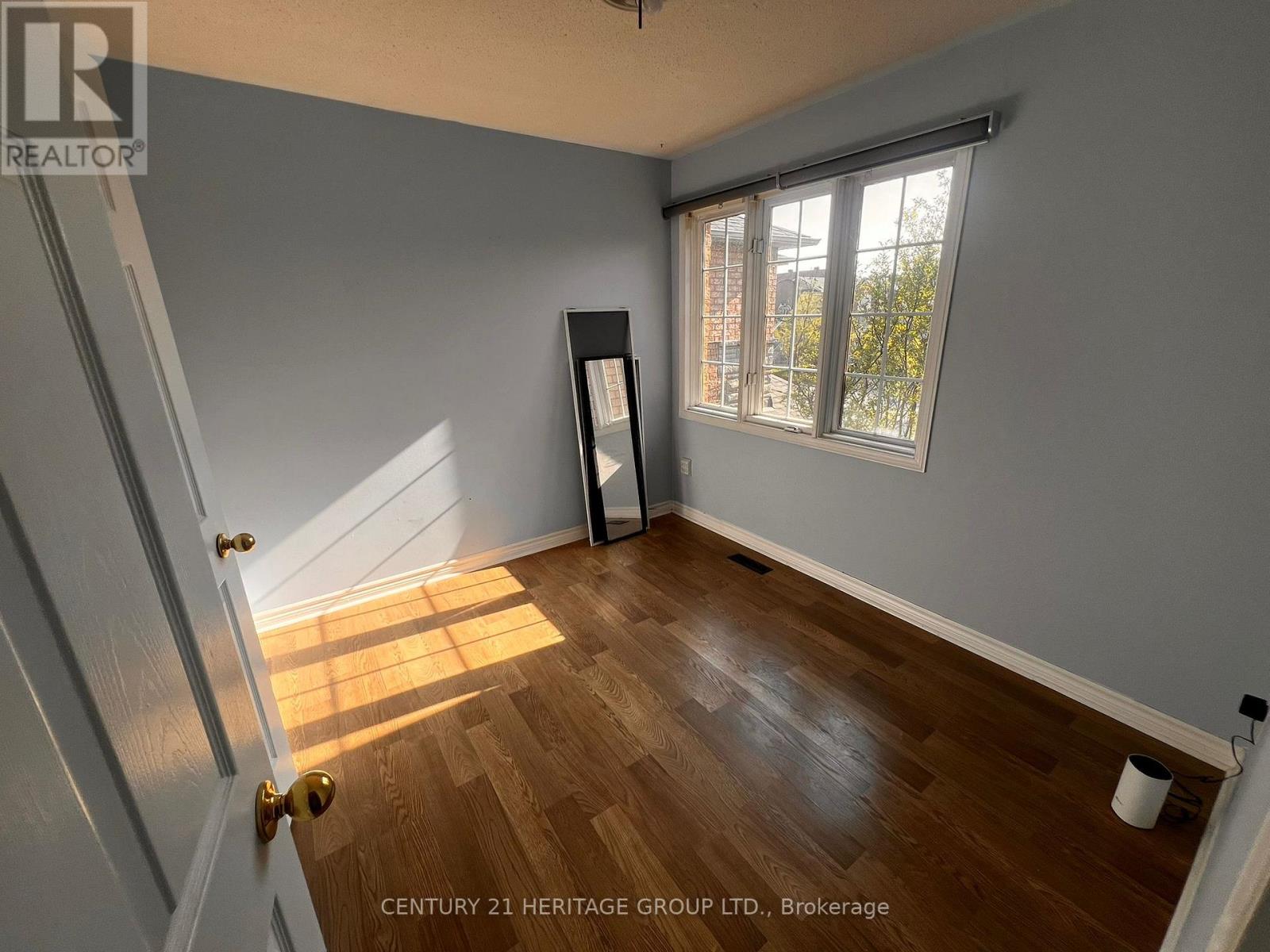 Main & 2nd - 641 Walpole Crescent, Newmarket (Stonehaven-Wyndham), Ontario  L3X 2B6 - Photo 12 - N13033076