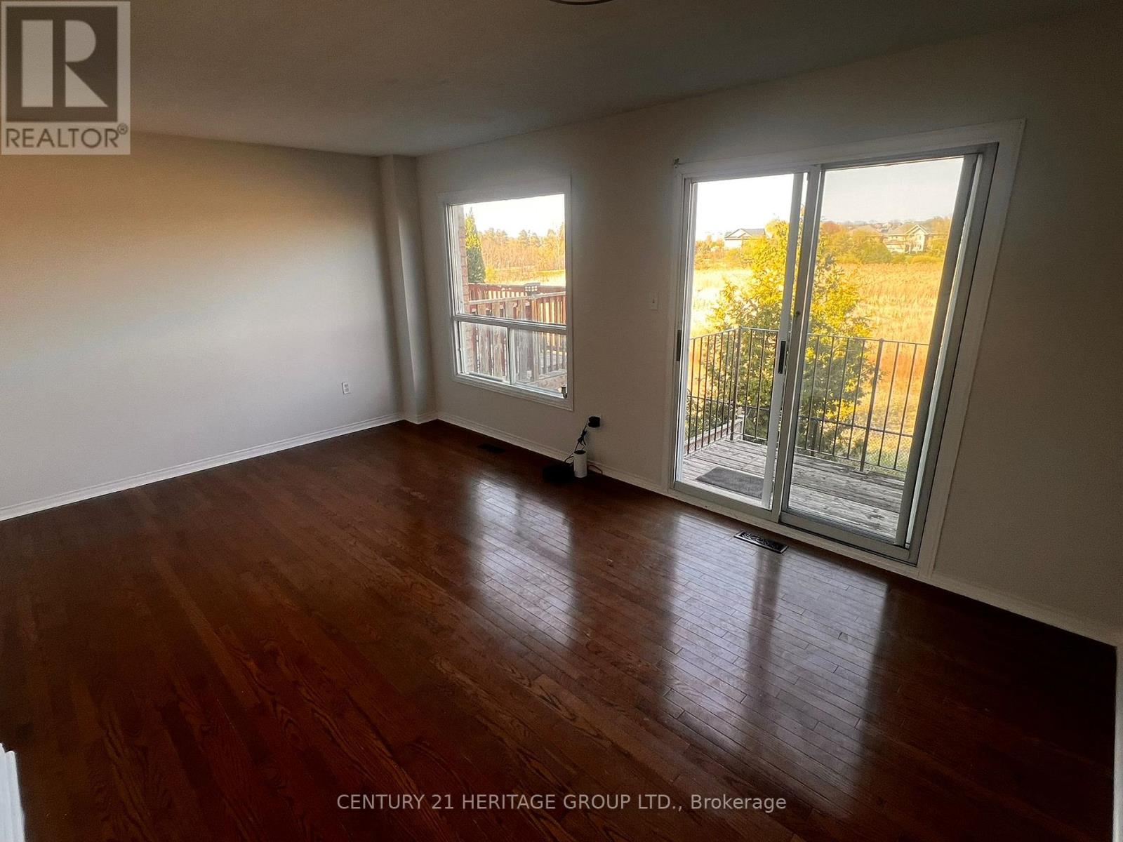 Main & 2nd - 641 Walpole Crescent, Newmarket (Stonehaven-Wyndham), Ontario  L3X 2B6 - Photo 7 - N13033076