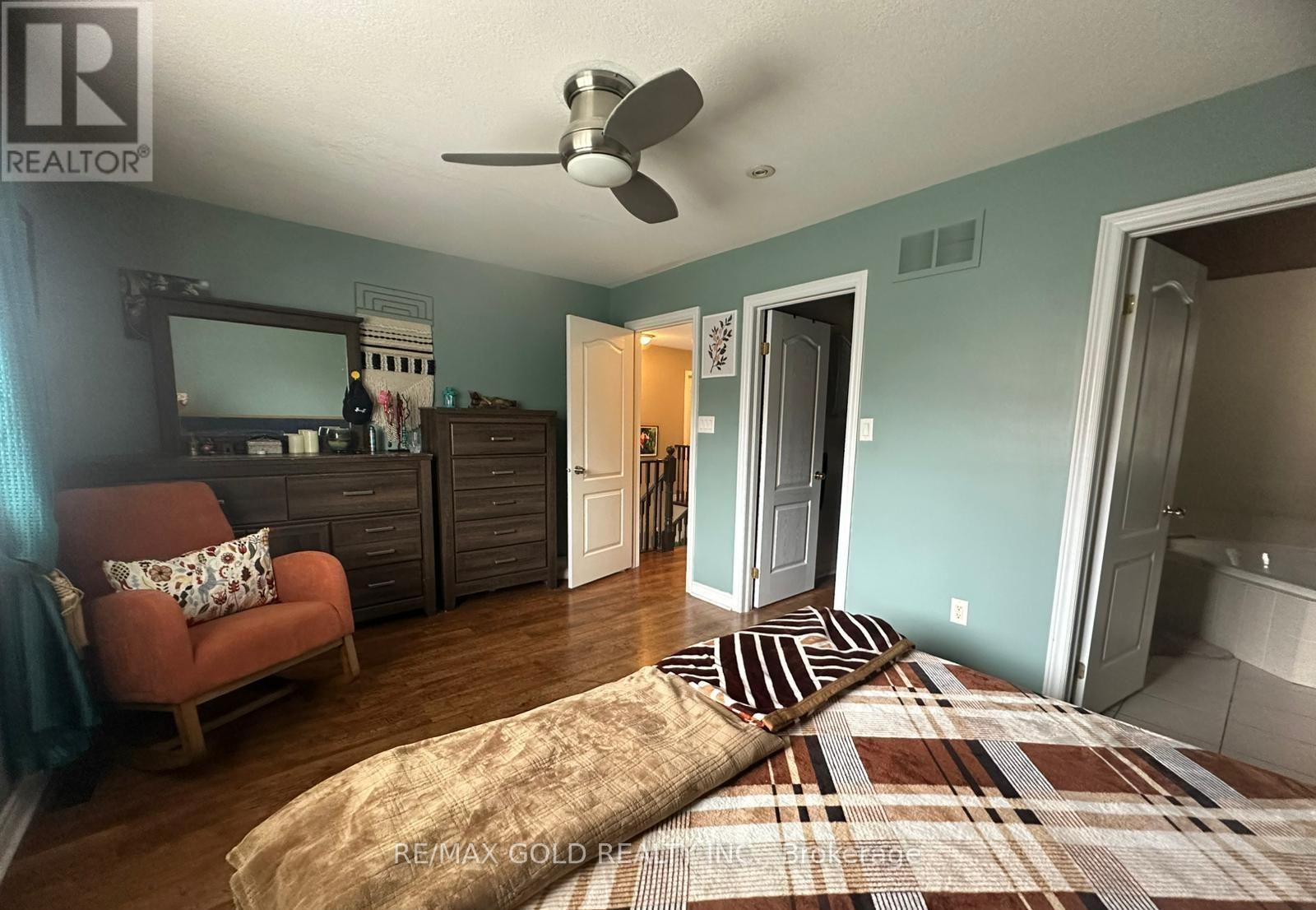 28 Sovereign's Gate, Barrie, Ontario  L4N 0K7 - Photo 18 - S13033036