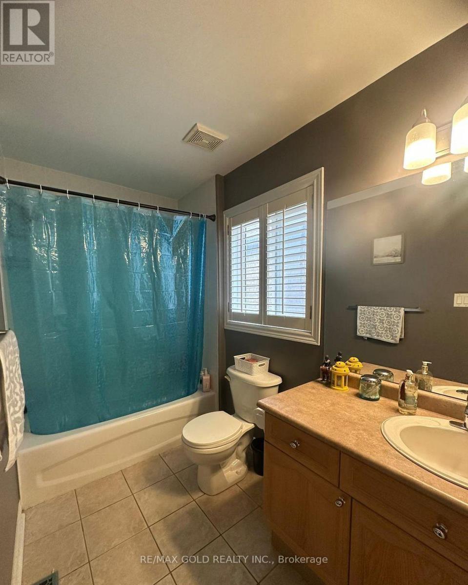 28 Sovereign's Gate, Barrie, Ontario  L4N 0K7 - Photo 25 - S13033036