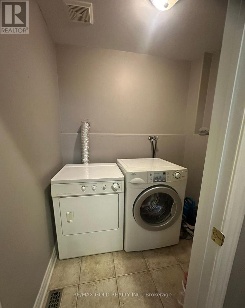 28 Sovereign's Gate, Barrie, Ontario  L4N 0K7 - Photo 26 - S13033036