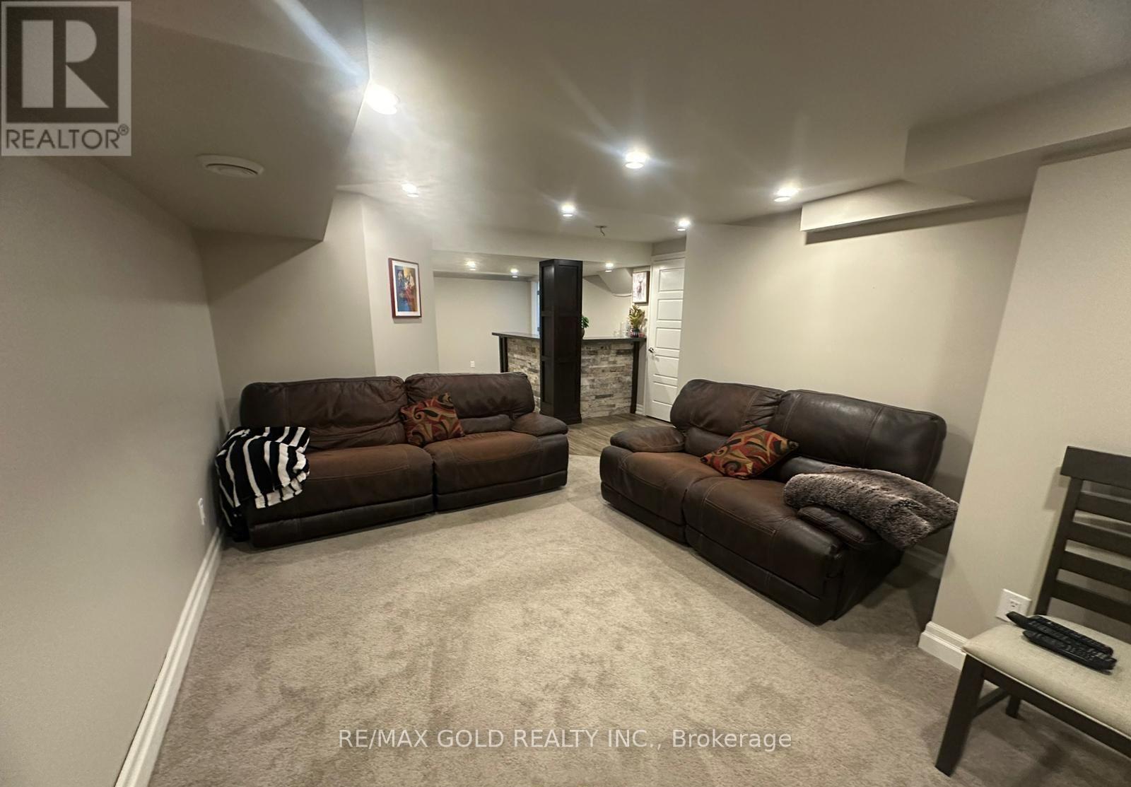 28 Sovereign's Gate, Barrie, Ontario  L4N 0K7 - Photo 32 - S13033036